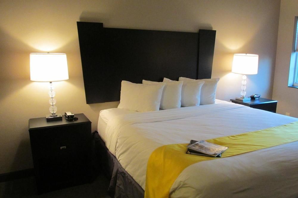 Okoboji Inn & Suites Milford エクステリア 写真