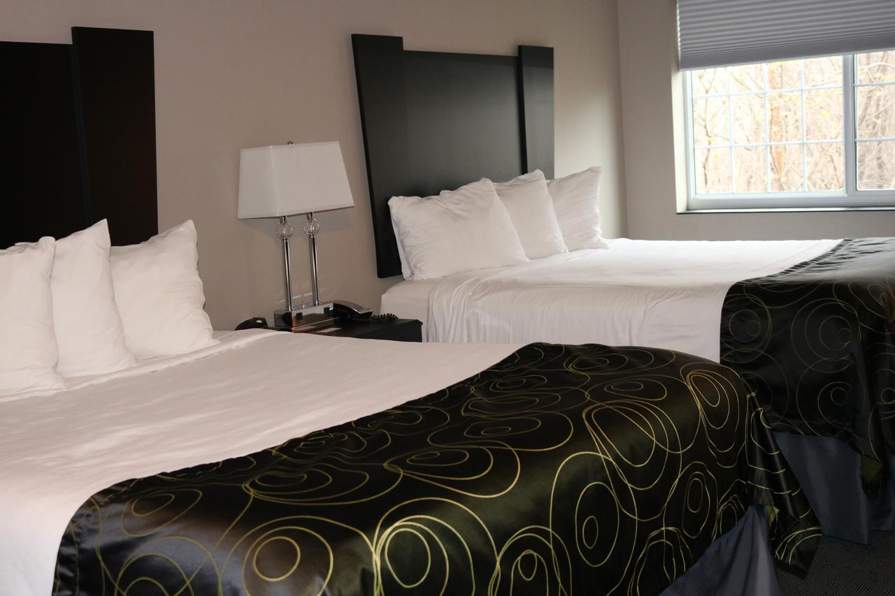 Okoboji Inn & Suites Milford エクステリア 写真