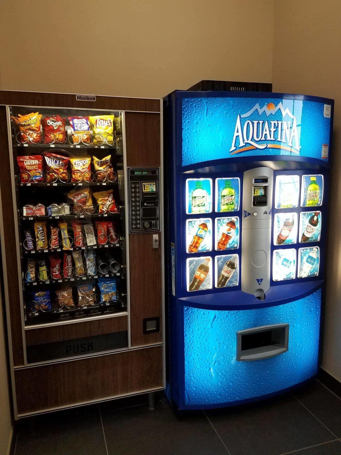 Okoboji Inn & Suites Milford エクステリア 写真