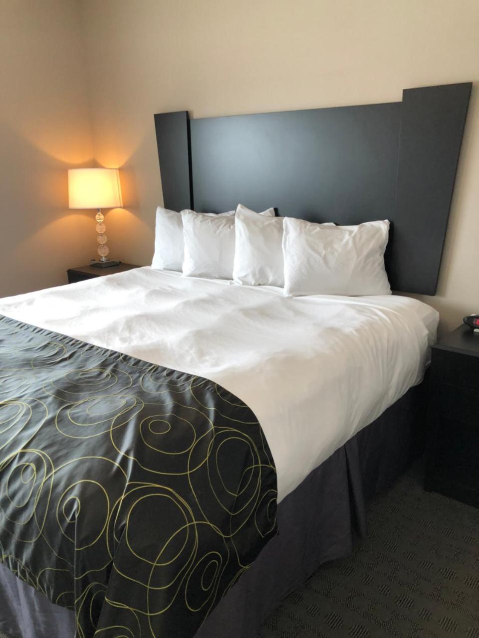 Okoboji Inn & Suites Milford エクステリア 写真